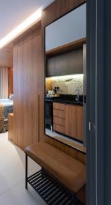 Loft com hidromassagem frente mar e pé na areia