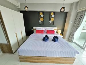 Ideally Patong Beach Apartment