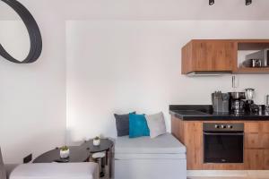 Vista al mar, 5th avenida caminando a la playa