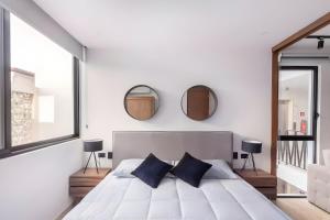 Vista al mar, 5th avenida caminando a la playa