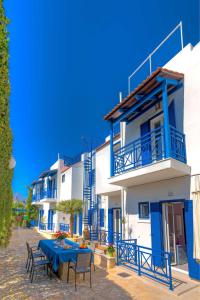 bbq, backyard, Of Amoudara, full Kitchen, parking-3