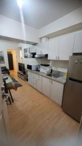 Penthouse - 2br in Avida Tower 1 - 500mbp WIFI!