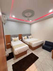 HOTEl PALM RESIDENCY