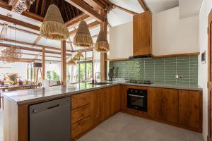 Villa Sebelah by Optimum Bali Villas