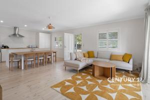 Just Beachy - Aldinga Beach - C21 SouthCoast Holidays