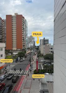 Apto Amplo e Perto da Praia