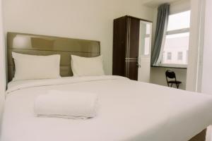 Studio with Comfortable Design at Serpong Garden Apartment By Travelio