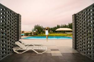 Koh Talu On Shore Hotel & Resort