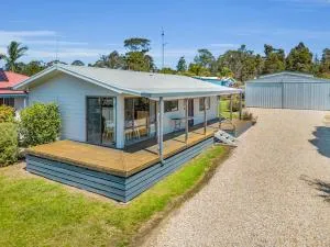 5 Lees Road, Mallacoota - Mallacoota
