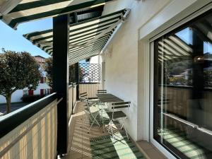 T2 rénové avec terrasse, à 300m de la plage de Socoa - FR-1-239-1093