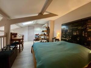 Appartements Grand Studio Duplex a Cambo, Animaux Acceptes, Terrasse, Parking, Internet - FR-1-495-147 : photos des chambres