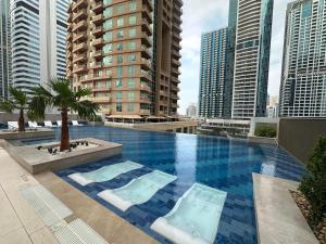 Apartments in ME DO RE Jumeirah Lake Towers