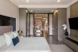 Suite Deluxe Có Giường Cỡ King (Deluxe King Suite)