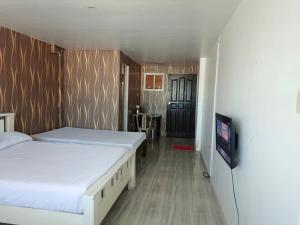 Montecarlo Townhouse Residences