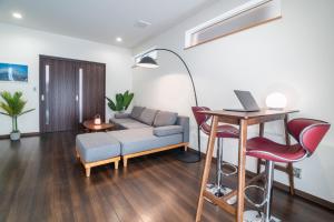 札幌市中心 中島公園旁 三房 2廁所 2淋浴間 最大8人 可停3台車 近市電徒步2分鐘