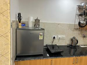 Delhi-Punjab-Himachal Stopover-5 Min Airport - On Chandigarh Highway