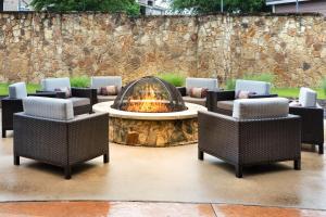 Courtyard by Marriott Denton