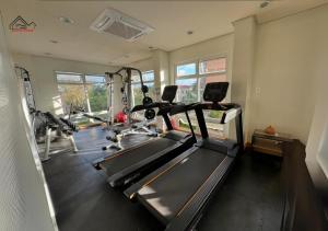 Fully furnished resort-type condo in Puerto Princesa with a Balcony, FREE Pool, Gym, Parking near Airport up to 5pax - B2 5MoonstoneA
