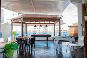 8BR Penthouse Jacuzzi, Pool Table Terrace