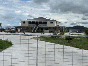 U4A upstairs ensuite room Home feel place