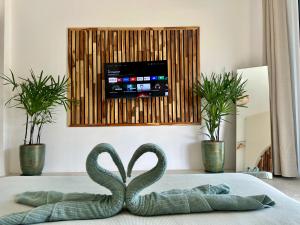 Ohlala Pool Cottages