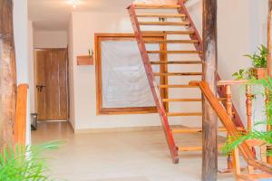 Hb1 Triple Room With Air Conditioning And WIFI