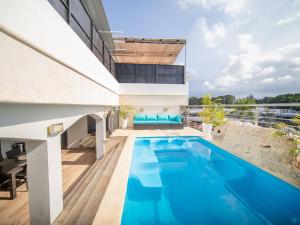 4br Penthouse With Rooftop Pool In Sosua Strip