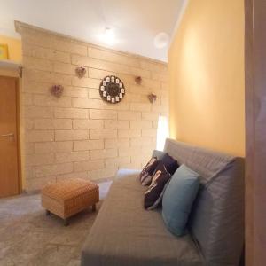 Casa Tamara quiet holiday flat with Pool great view of the mountains and the sea