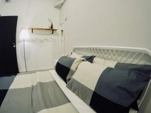 35Mandalay at Georgetown 5 bedroom for 7-15 pax