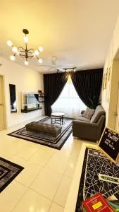 Ita Ahmat Homestay Kota Warisan- Near KLIA - Kampong Melot