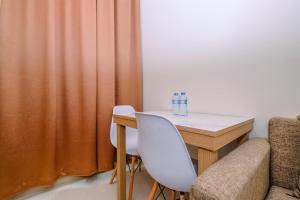 Cozy and Nice Studio Loft Apartment at Apple 1 Condovilla By Travelio