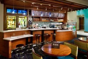 Courtyard by Marriott Orlando Lake Nona - Holopaw