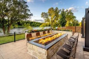 Courtyard by Marriott Appleton Riverfront - Appleton