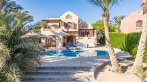 Cozy villa with private pool in Upper Nubia - El Gouna