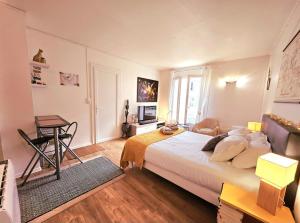 Appartements Charmant Studio proche centre avec balcon+parking : photos des chambres