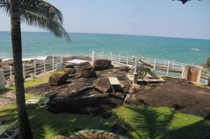 Amara White Villa