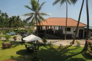 Amara White Villa