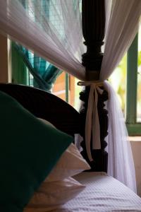 Cadjan Sacred Anuradhapura