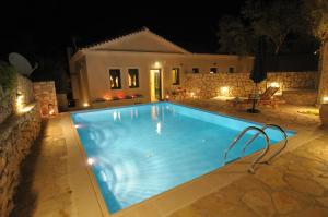 Oliviero Villas Lefkada Greece