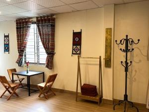 Ma Pi Adventures- Tours & Motorbikes Rental