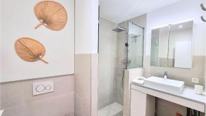 Appartements SUNNY Neuf - Climatise - Centre ville : photos des chambres