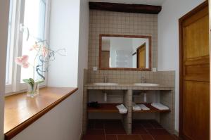 B&B / Chambres d'hotes La Ferme du BoisDieu : photos des chambres