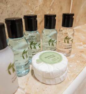 Seaview Beach house stones throws from the sea By Air Premier