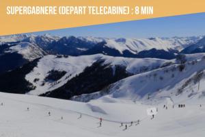 Appartements t1 bis cosy RDC avec terrasse centre luchon : photos des chambres