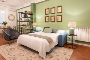 Via Palazzuolo 87 - Florence Charming Apartments - Newly Renovated Elegance and Style Near Station