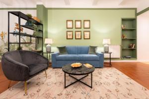 Via Palazzuolo 87 - Florence Charming Apartments - Newly Renovated Elegance and Style Near Station