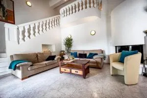 Shirley - Villa for 10 Pool Terrace - by TGB - Carcopino