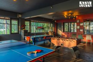 StayVista at Shashwat Villa with Private Pool, Lawn & Gym
