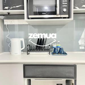 Lv33 Minimalist Style Monthly Stay Fully Furnished Near 1U & IKEA WiFi Free Weekly Room Service