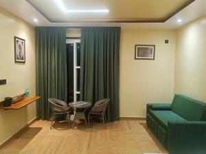 Wildlense Wild Retreat